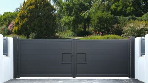 Portail battant BFA BRETAGNE FERMETURE AUTOMATIQUE